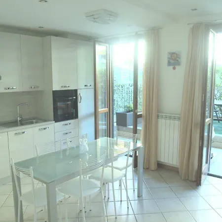 Holiday home Casa Vacanze Marone Marone