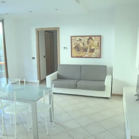 Dom wakacyjny Casa Vacanze Marone