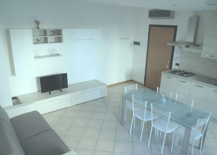 Casa Vacanze Marone * Marone